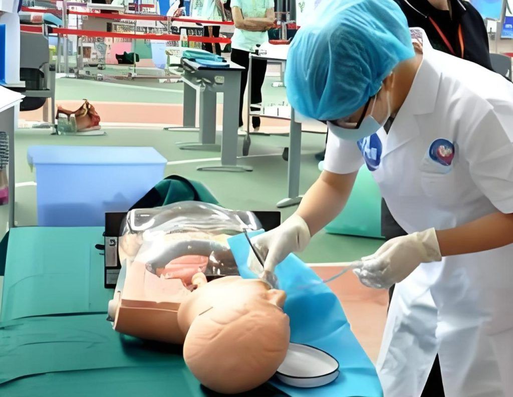 Transparent Gastric Lavage Models in Training