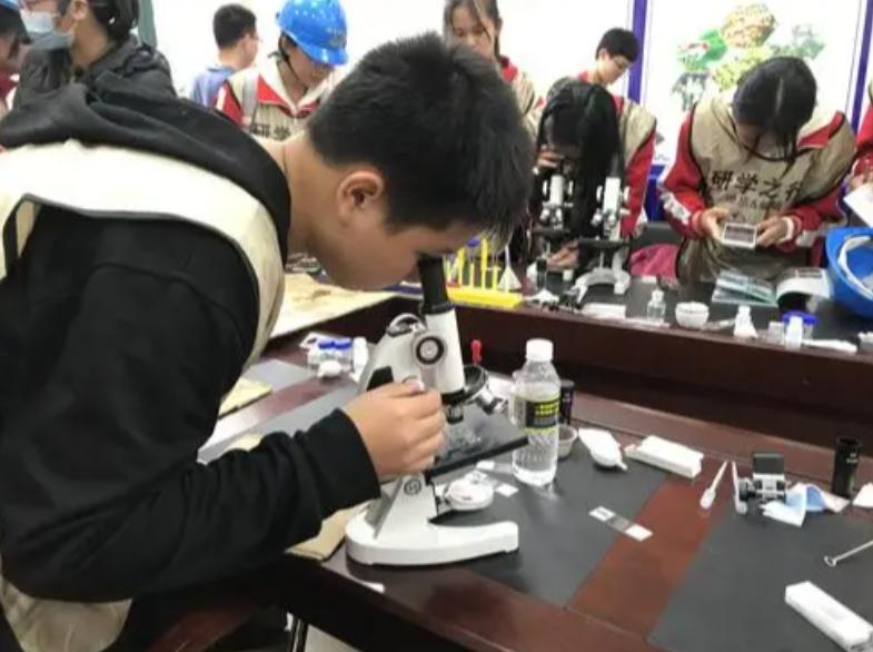microscope for students